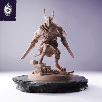Cathedral Huntsman Dagger Resin Miniature | 3D Printed Unpainted Tabletop RPG Mini | 25-100mm
