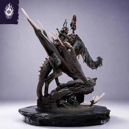 Nightwing Mourner Varick, the Dead Bearer - Duskhelm