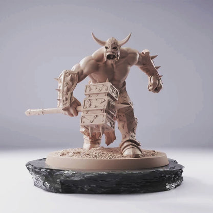 Orc Brutal Hammer - Cliffside Orcs